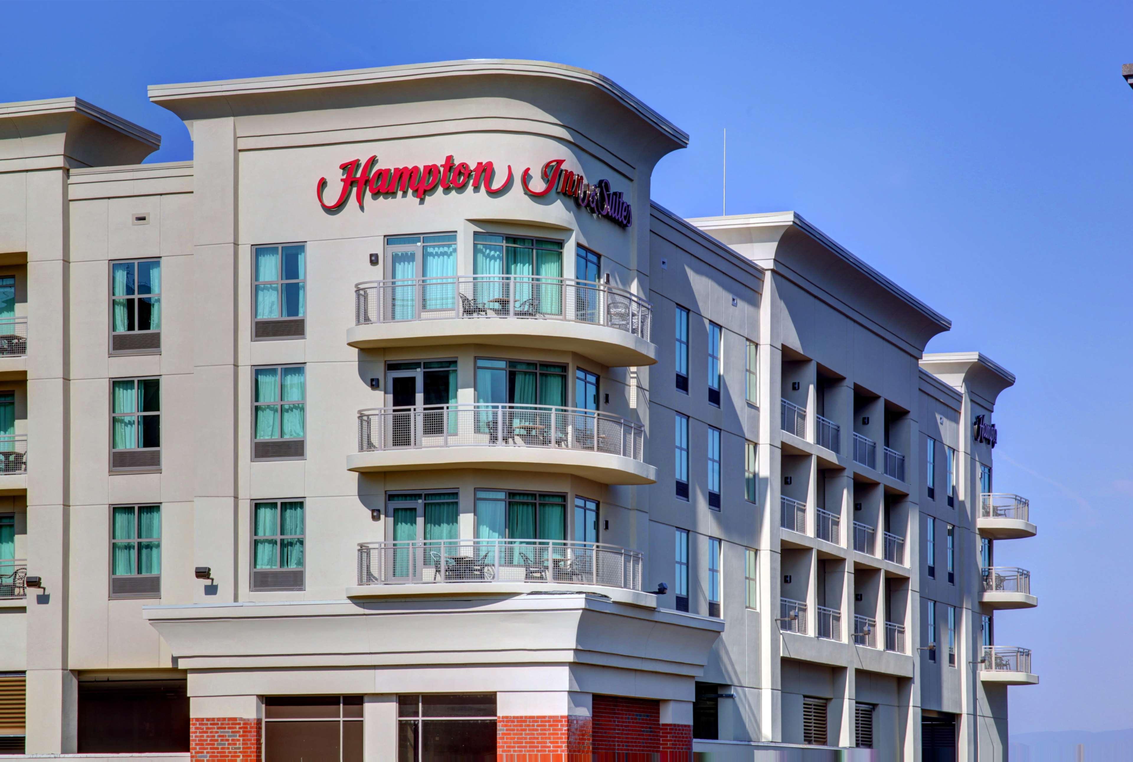 Hampton Inn & Suites - Roanoke-Downtown, Va Exterior foto